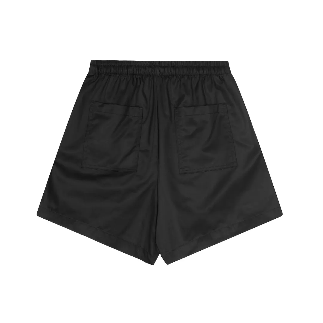 P166 💰 "Top quality" Style number: 1102# [Ralph Lauren Paul small label war horse basic classic shorts] ✅Ralph Lauren Ralph Lauren dopamine war horse small label outdoor shorts ✅Summer fresh, classic and versatile drawstring basic classic shorts ✅Lazy style must-have item The upper body has a fresh feeling ✅Nylon silk floss is smooth and soft, highly breathable and not stuffy ✅Specialized for platform live broadcast, wholesale entity, summer running volume ✅Simple and easy to match, light American style, super great ✅Standard for summer, small and sexy is YYDS, a must-have for petite girls. Size: S-L #Elastic waistline can be stretched. Color: Black, White, Light Blue, Off-white, Pink, Light Green, Khaki